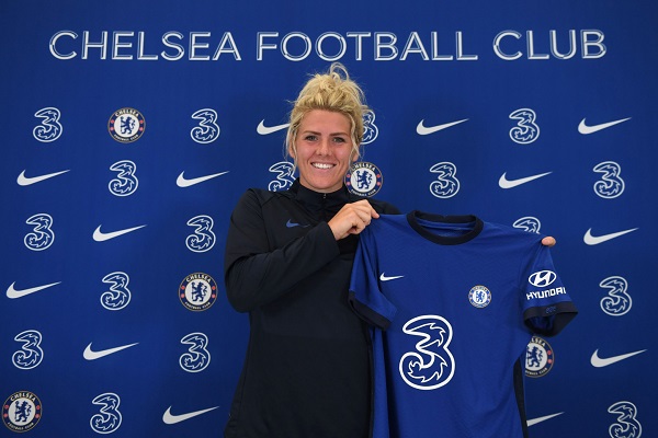 Millie Bright new Contract with Chelsea