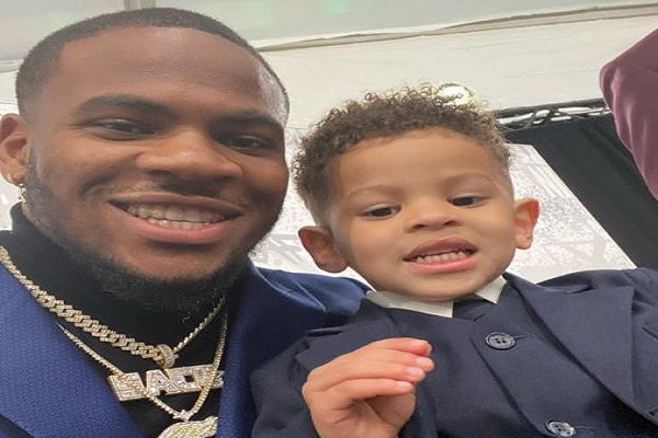 Micah Parsons wished three years birthday to his son on Instagram